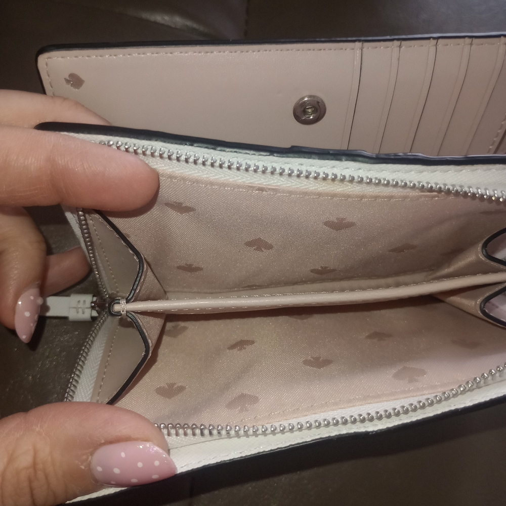 kate spade White and Tan Wristlet - Picture 2 of 3
